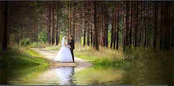 PS如何制作水波纹倒影效果?最简单的PS制作水波纹倒影图片教程