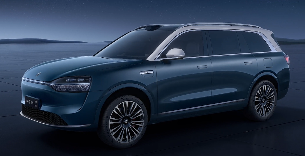 鸿蒙智行:问界M9累计大定突破20万台