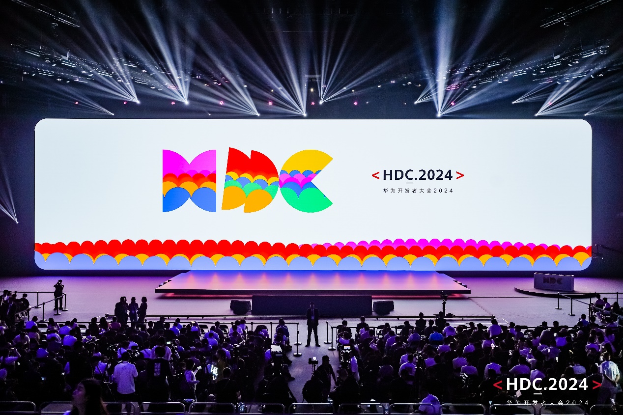 华为开发者大会2024：HarmonyOS NEXT Beta，AI 大模型开启OS新纪元