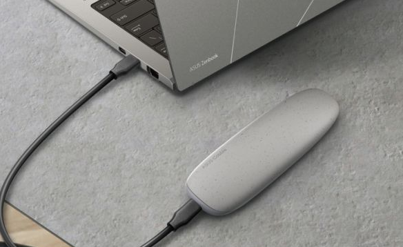 2025年数码好物新选择,ASUS鹅卵石硬盘盒值得一购!