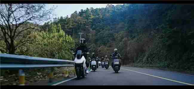 易烊千玺的独特音乐会,九号公司与年轻人双向奔赴