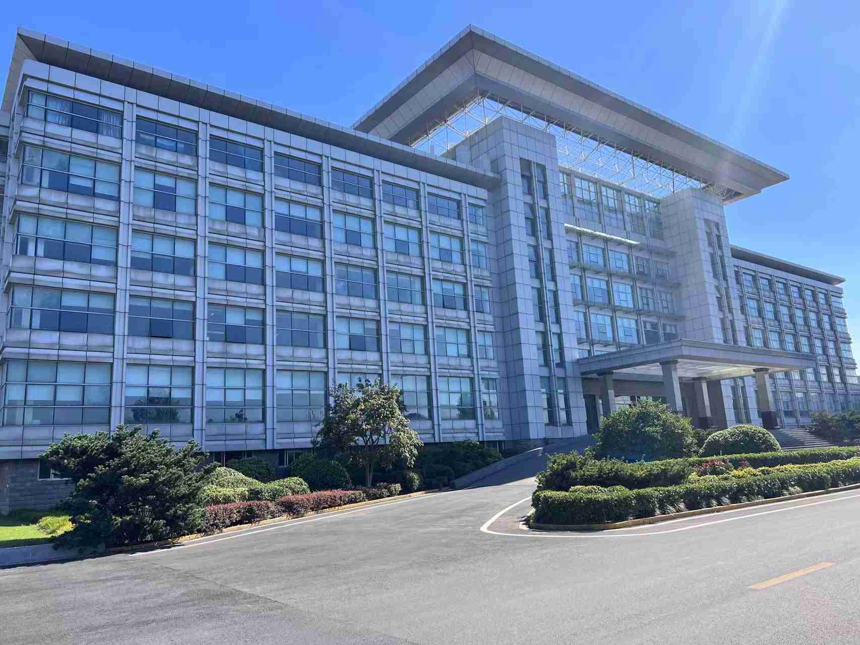 【变幻】1月车市风云变幻:吉利超越比亚迪成国内销量冠军;广汽丰田上线“一口价”,最高降4.4万元;东安动力1月销售4.63万台发动机