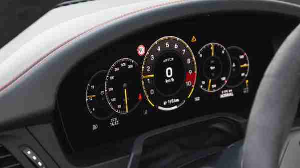 2025款保时捷911 GT3试驾 依旧是一台驾驶者之车