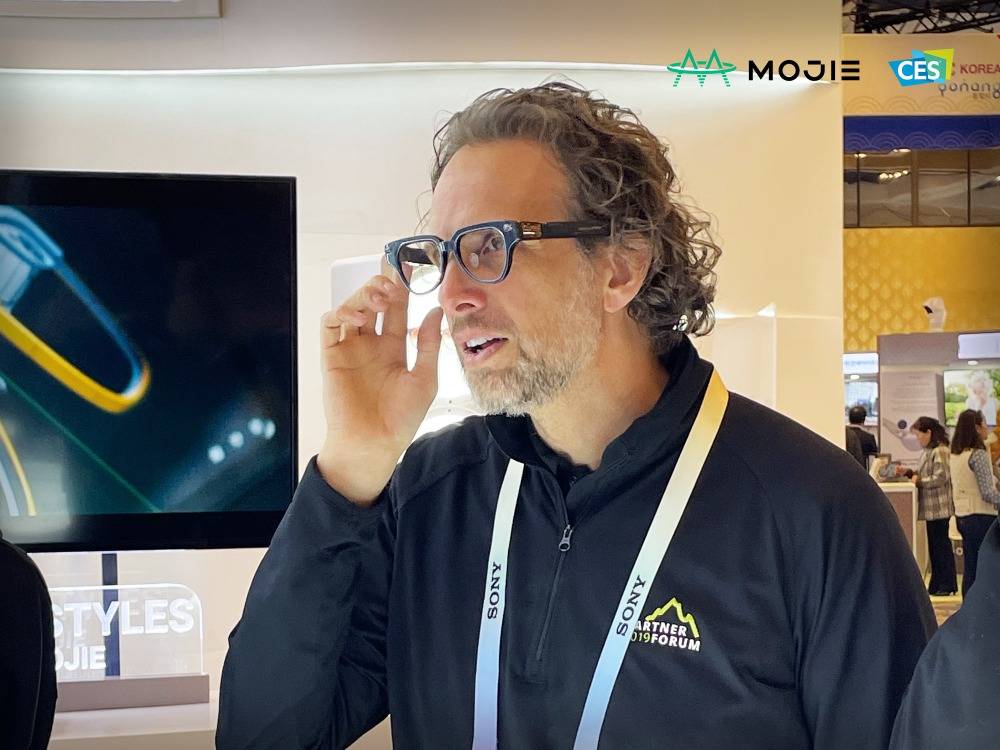 莫界科技创新超越,CES 2024盛会AR技术突破界限