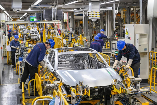 小米汽车二期工厂5月底封顶，两个月完工