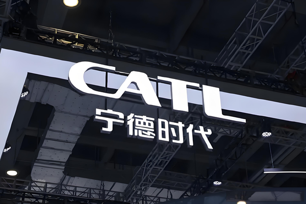 宁德时代二代钠电池开发中性能逼近磷酸铁锂