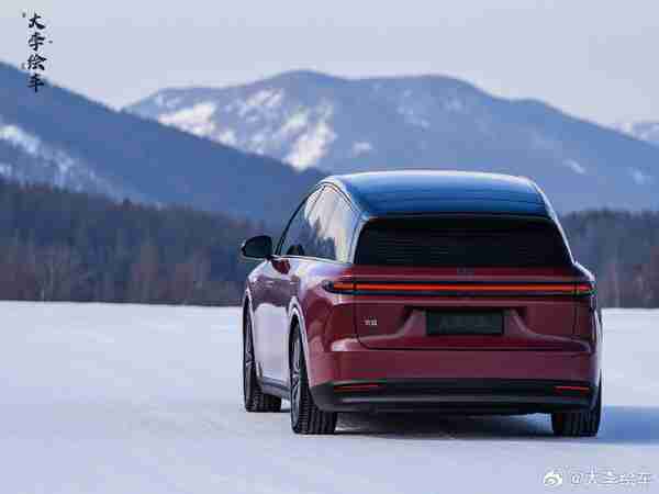 理想i8酒红效果图曝光 还原度超95%？网友：出必买