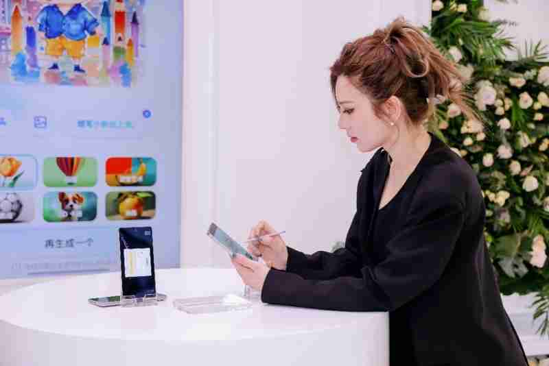 三星多款热门产品亮相AWE 2025 用AI技术打造未来智能生活