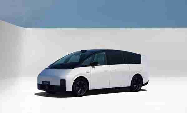 理想高管:MEGA无电吸门的确有点小遗憾 但瑕不掩瑜