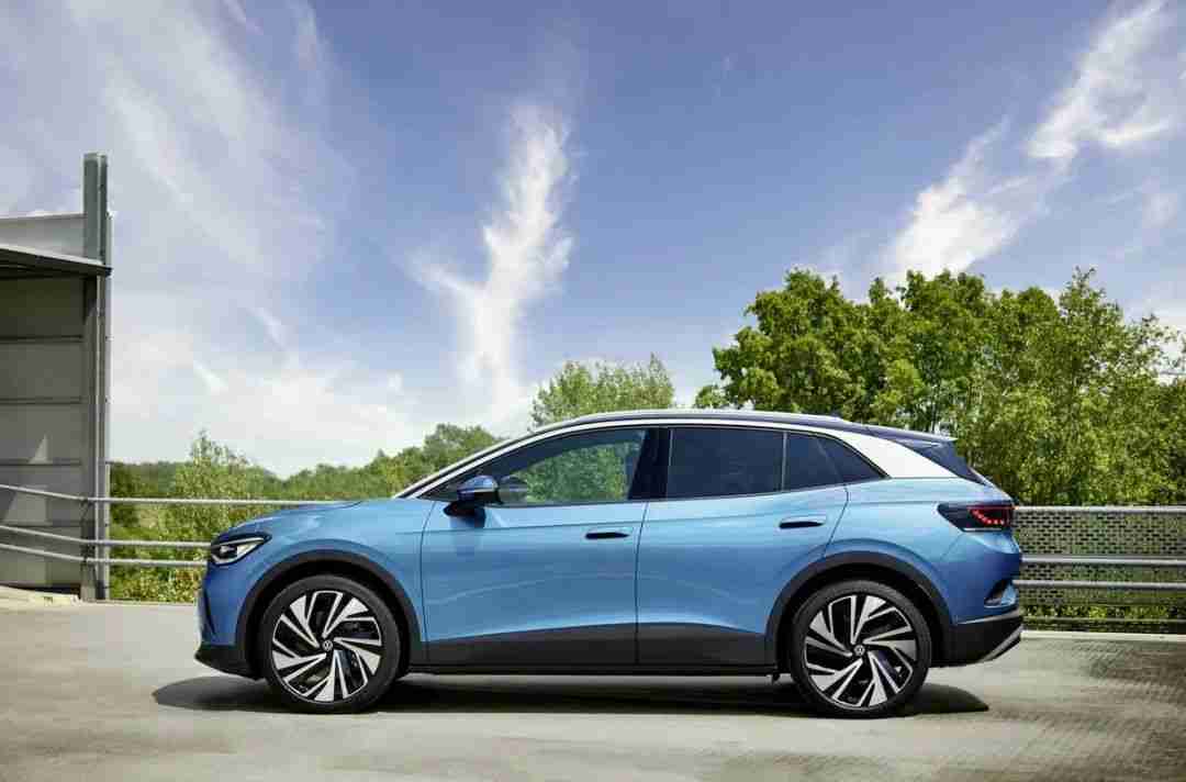 特朗普的大刀，向全球车企头上砍去