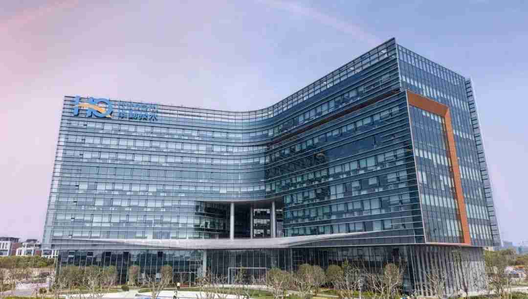 华勤技术荣获2024年度上海市浦东新区突出贡献奖