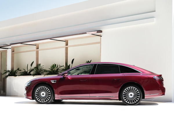 仪式感满满！享界S9增程版豪华配置解析