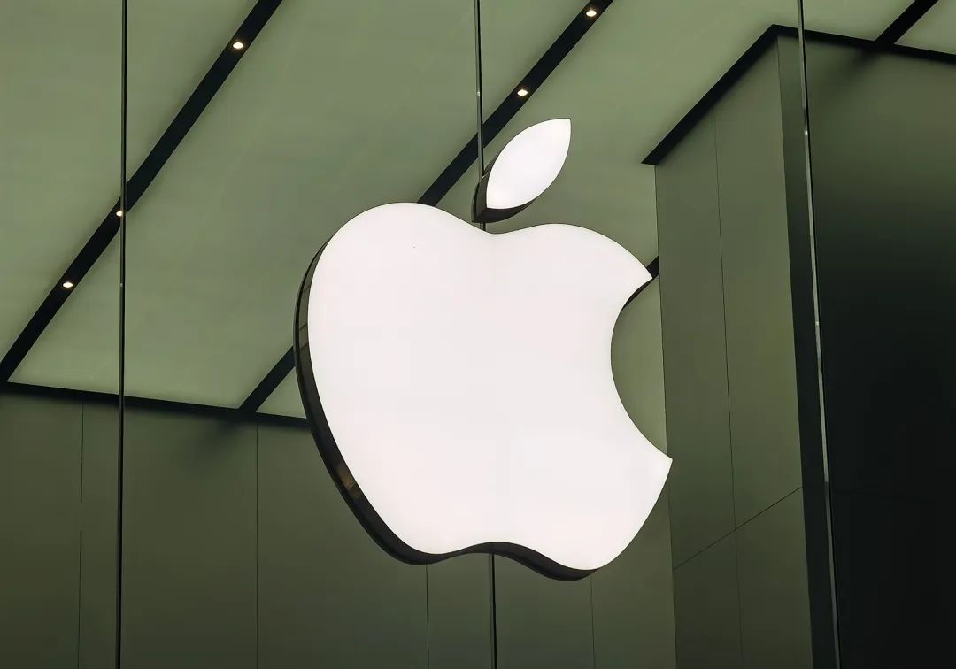 苹果联手阿里百度，AI国行iPhone将于2025年发布