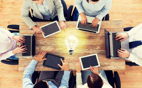 APP制作对比：外包、自建与在线平台