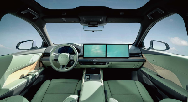 全新雷克萨斯ES亮相上海车展 内外饰均有重大更新