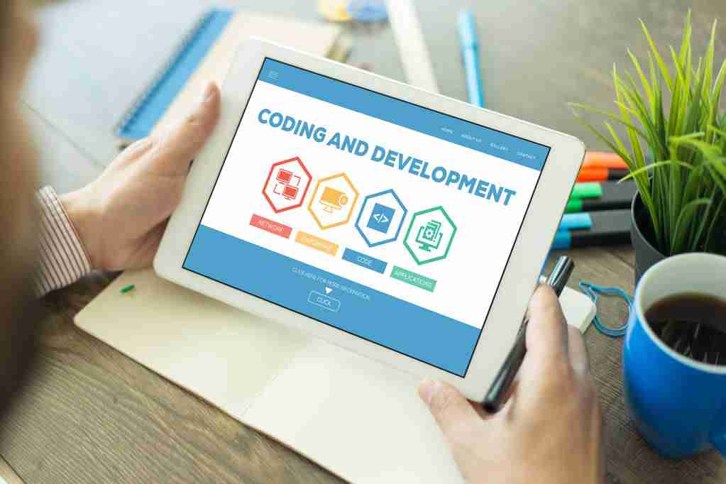 安卓app开发:推荐四款实用的安卓app开发工具,建议收藏！