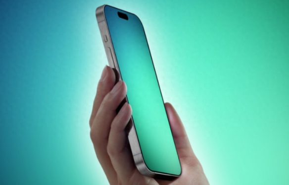 iPhone17ProMax续航强悍，机身略厚