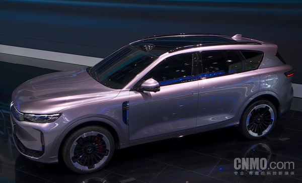 岚图FREE+上海车展发布 搭载华为ADS 4.0 6月开启预售