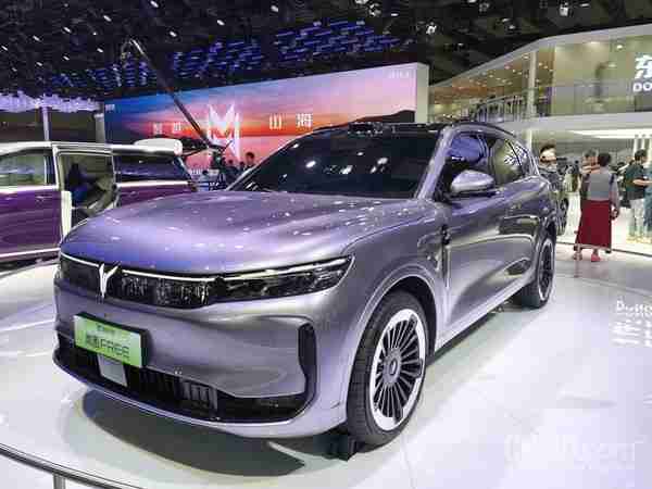 岚图FREE+上海车展发布 搭载华为ADS 4.0 6月开启预售