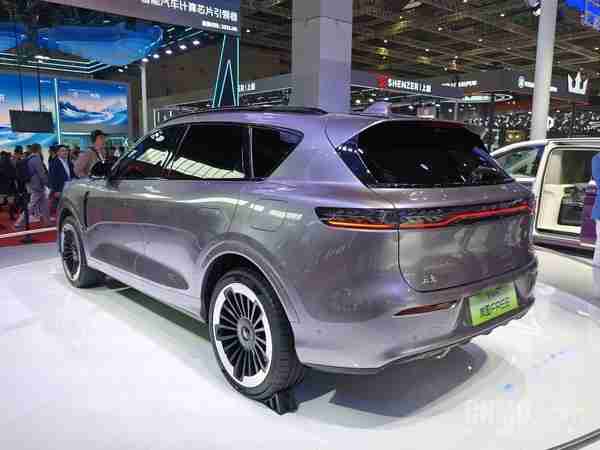 岚图FREE+上海车展发布 搭载华为ADS 4.0 6月开启预售