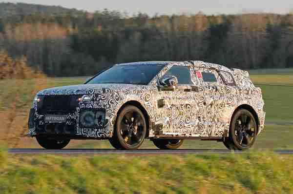 路虎揽胜星脉电动版2026年登场 800V平台+三排布局