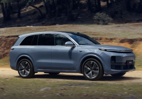 理想跻身国内豪华汽车品牌前二 上周销量仅次于宝马