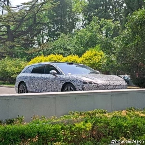 享界S9旅行版谍照流出鸿蒙智行首款旅行车