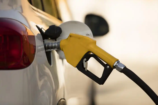 92号汽油跌破7元，国内油价有望回归6元时代