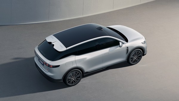 岚图知音首曝申报信息搭载华为ADS4+鸿蒙5