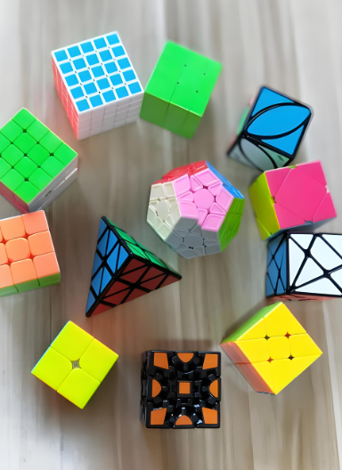 0.103秒!学生团队打破机器人最快还原魔方世界纪录