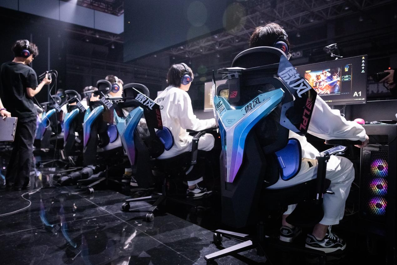 傲风G7用五大科技重塑电竞椅新标准！