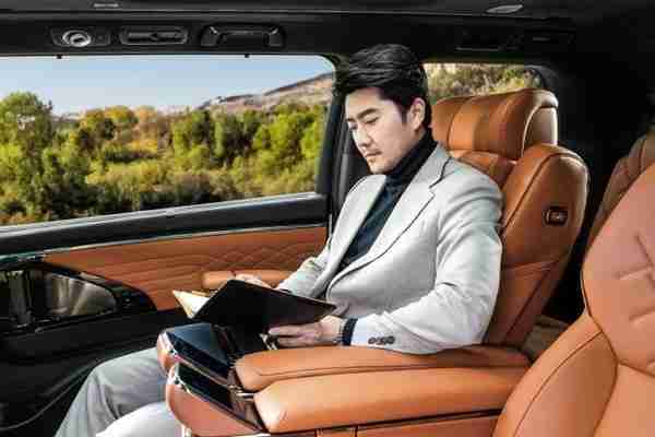 传祺向往M8乾崑将于5月26日正式上市 搭载鸿蒙座舱