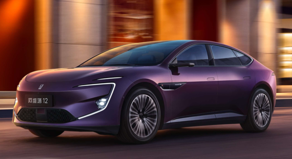 阿维塔怒发律师函！各位博主小心踩雷，删文道歉太尴尬了吧