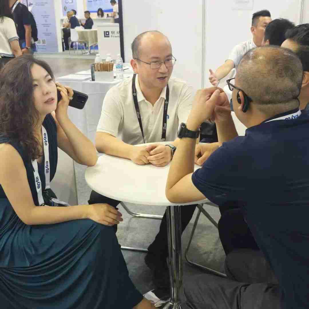 载誉收官!泓浒半导体闪耀新加坡SEMICON