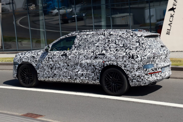 新款奥迪Q9最新谍照曝光 家族最大SUV 对标宝马X7