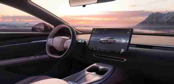 小鹏汽车公布大语言模型训练方法专利 可降低训练成本