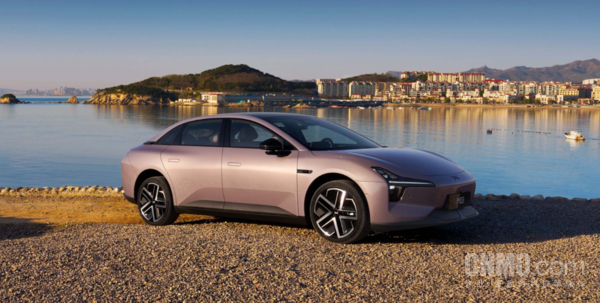 小鹏汽车公布大语言模型训练方法专利 可降低训练成本