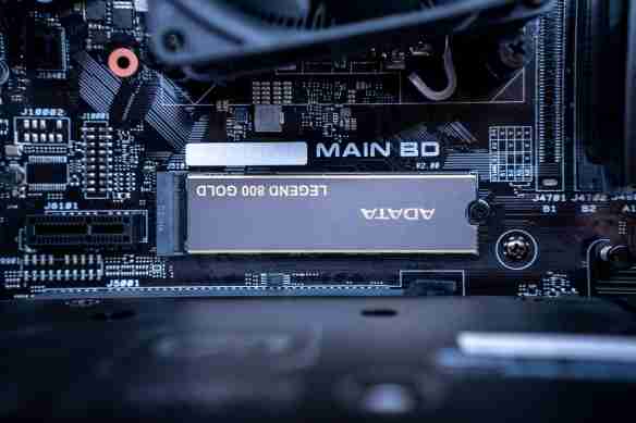 颜值、性能、便携的完美融合：华硕天选6X评测