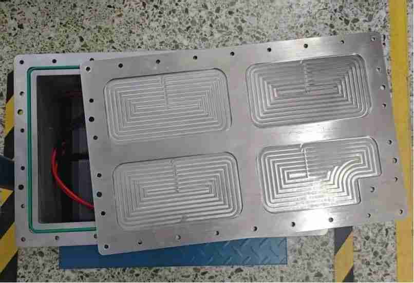 轻量高能,深潜无忧!400Wh/kg级深海锂电池研制成功 | 科技前线
