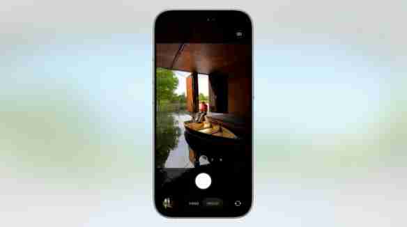 iOS 7之后最大改变！iOS 26系统换上Liquid Glass介面