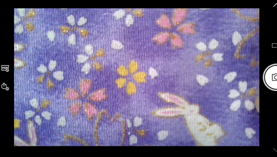 win10摄像头打开一直出现斜杠怎么办？