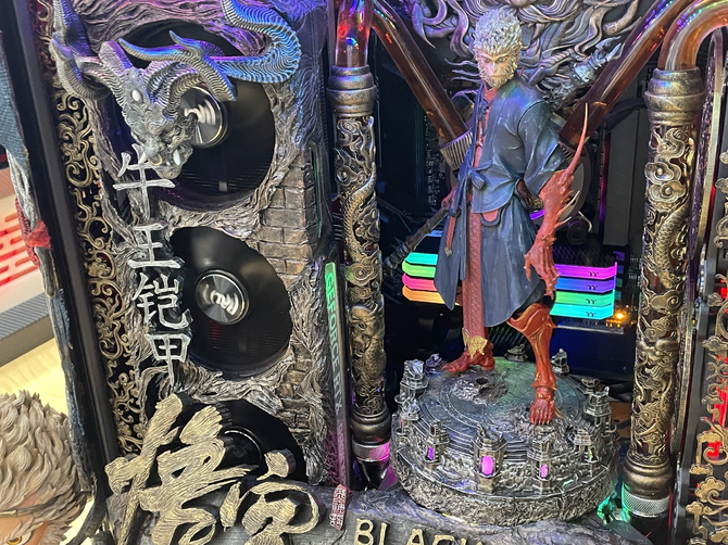 《黑神话》主题太帅了！PC科技展超酷炫MOD机箱欣赏