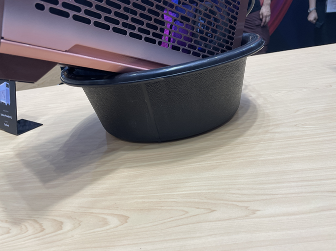 《黑神话》主题太帅了！PC科技展超酷炫MOD机箱欣赏