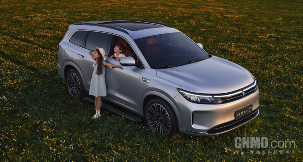 赛力斯回应沈阳车展谣言：公安机关已依法进行处罚