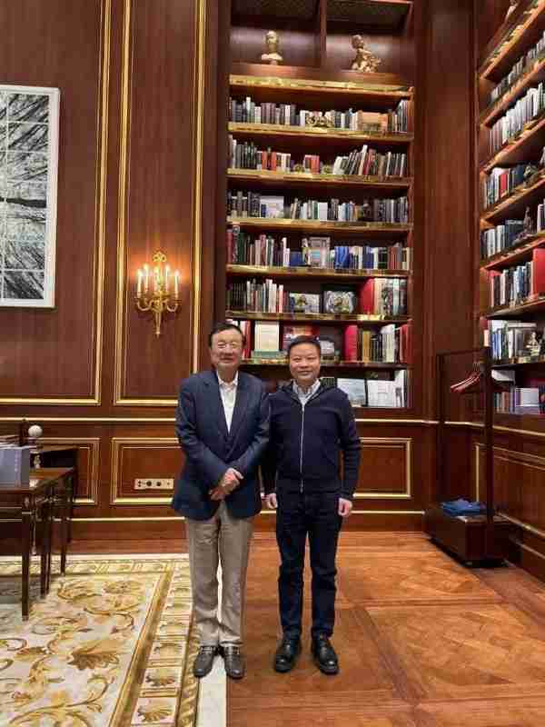 小鹏官宣与华为合作 何小鹏今年2月曾拜访华为任正非