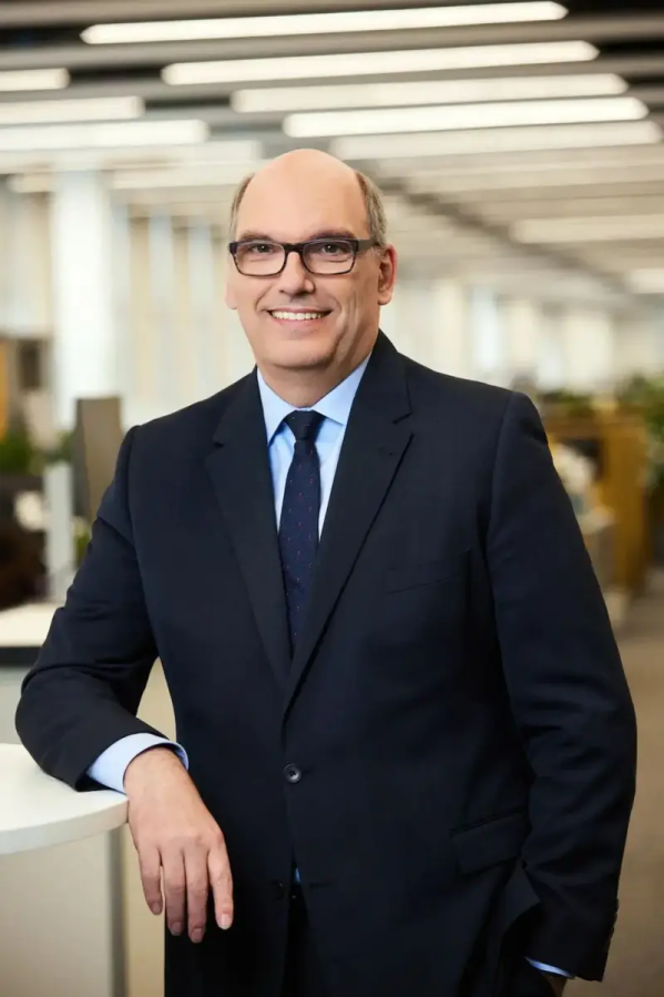 宝思齐将出任华晨宝马总裁兼CEO 原总裁回归总部