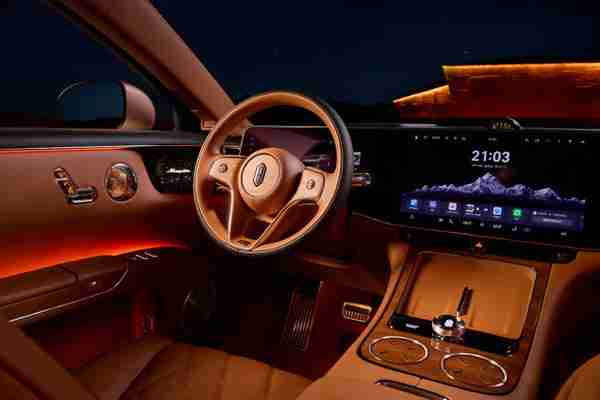 尊界S800将于6月26日开始交付 搭载华为ADS 4.0系统