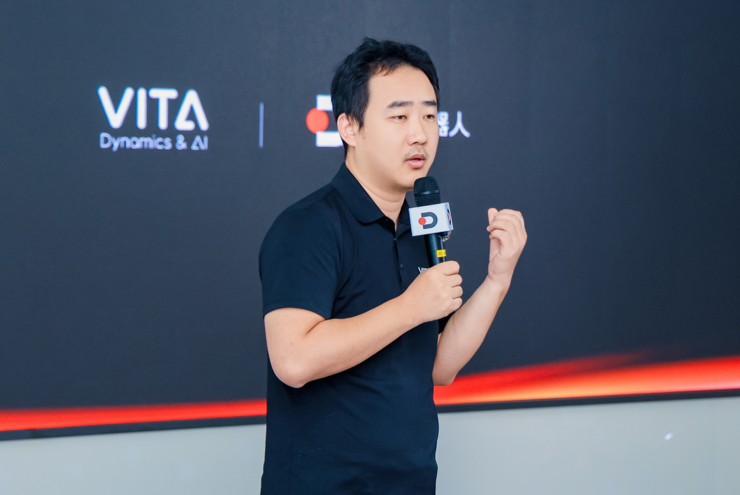 地瓜机器人发布 RDK S100 算控一体化机器人开发套件，50+客户同步开展测评