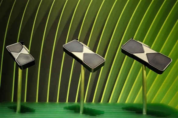 8GB显存不够？RTX5060或升级12GB！