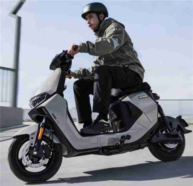 新国标电自也越级?九号电动Mz 110巅峰续航+智驾有点猛